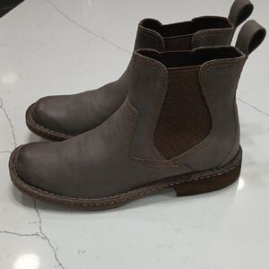 Men's Gray Chelsea Boots